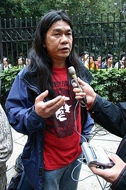 Leung Kwok-hung httpsuploadwikimediaorgwikipediacommonsthu
