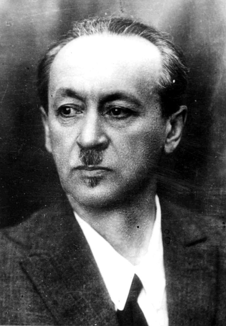 Lev Pisarzhevsky httpsuploadwikimediaorgwikipediacommonsthu
