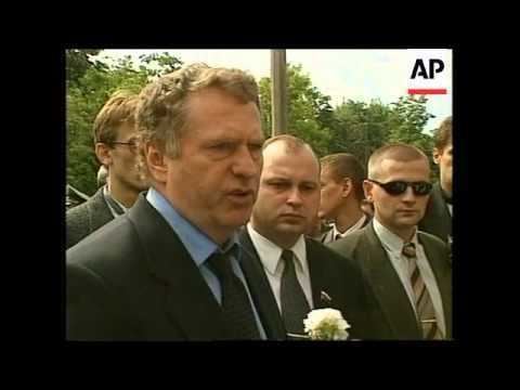 Lev Rokhlin RUSSIA MOSCOW FUNERAL OF EX GENERAL LEV ROKHLIN YouTube