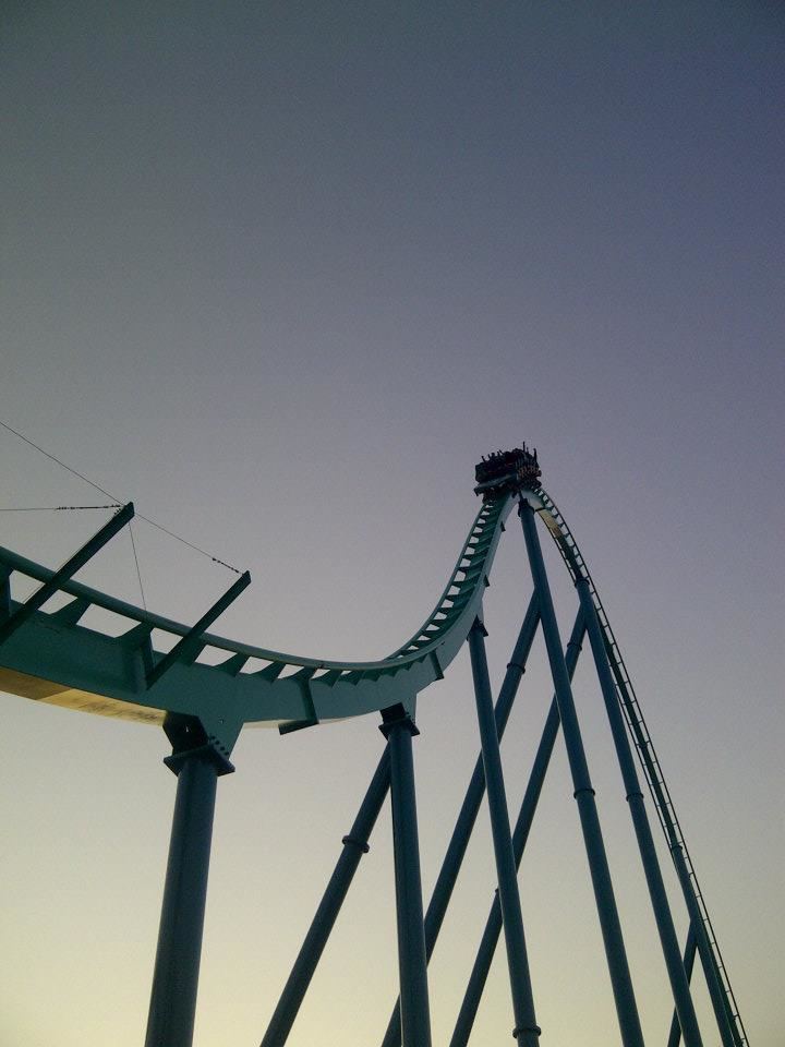Leviathan (roller coaster)
