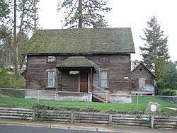 Lewis Anderson House, Barn and Granary httpsuploadwikimediaorgwikipediacommonsthu