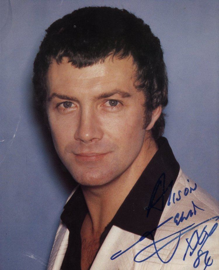 Lewis Collins Lewis Collins The Professionals The Male Celebrity