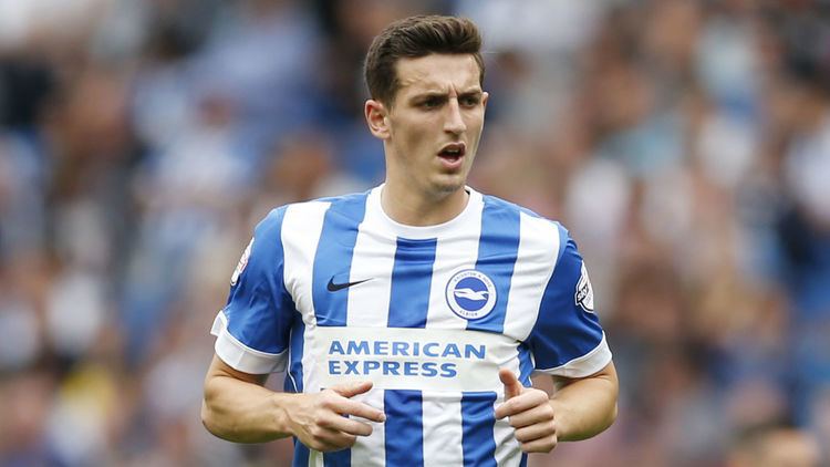 Lewis Dunk Everton looking to raid Brighton for 7 goal centre back