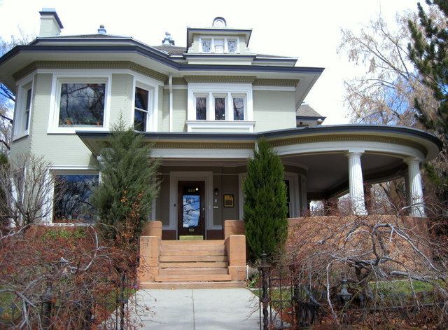 Lewis S. Hills House (425 E. 100 South)