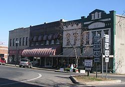 Lewisburg, Tennessee httpsuploadwikimediaorgwikipediacommonsthu