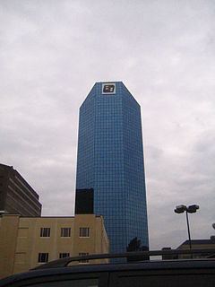 Lexington Financial Center httpsuploadwikimediaorgwikipediacommonsthu