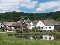 Lhotka (Jihlava District) httpsuploadwikimediaorgwikipediacommonsthu