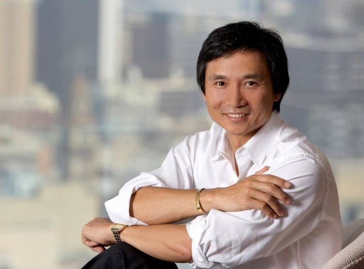 Li Cunxin Interview with Li Cunxin of 39Mao39s Last Dancer39 Read Me