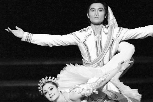Li Cunxin Li Cunxin Li Cunxin The Art of Ballet Pinterest Dancers