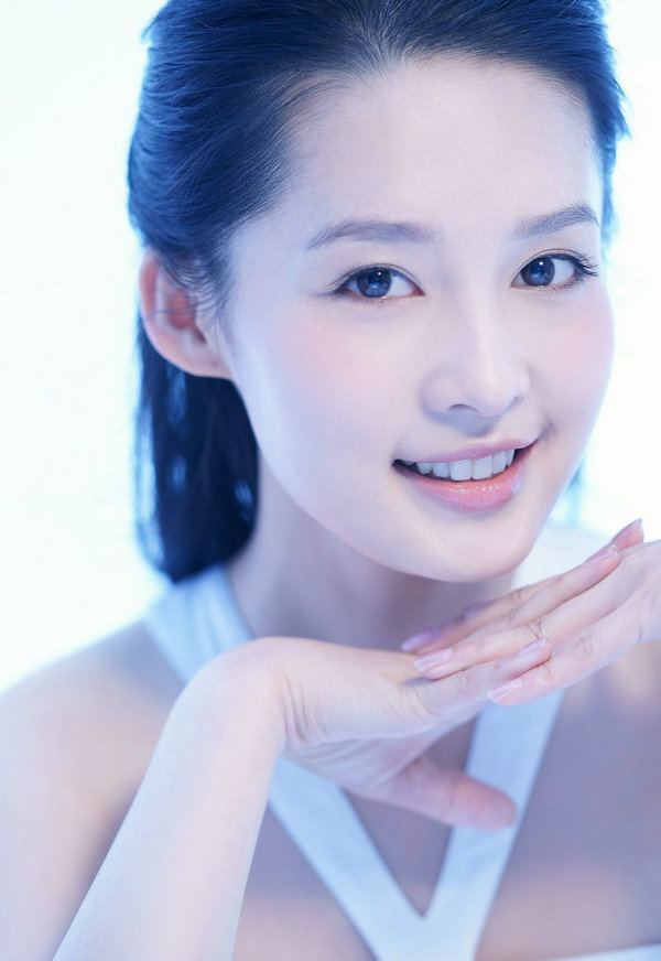 Li Qin (actress) LiQinjpg