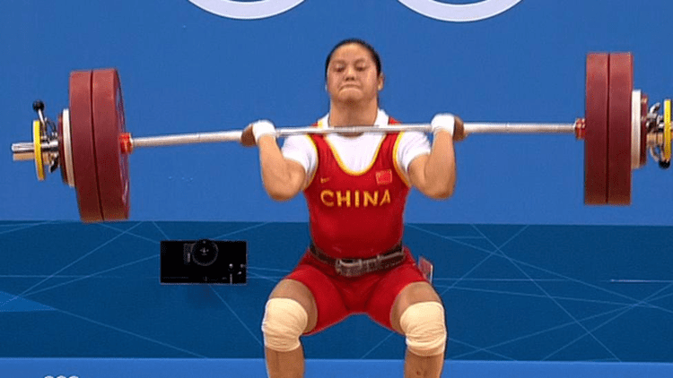 Li Xueying Olympics weightlifting China39s Li Xueying lands gold with