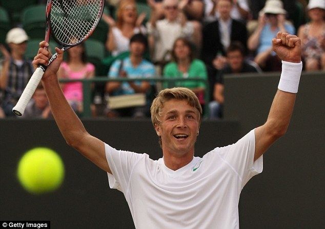 Liam Broady Liam Broady battles through to second round of Wimbledon