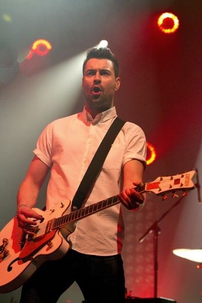 Liam Fray 45 best Liam Fray Courteeners images on Pinterest Rave