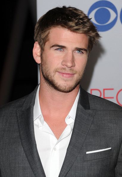 Liam Hemsworth Liam Hemsworth Photos Photos 2012 Peoples Choice Awards