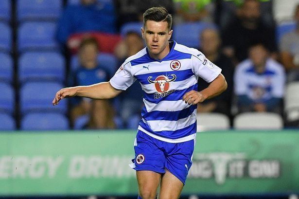 Liam Kelly (footballer, born 1995) Liam Kelly set for new Reading FC contract despite debut
