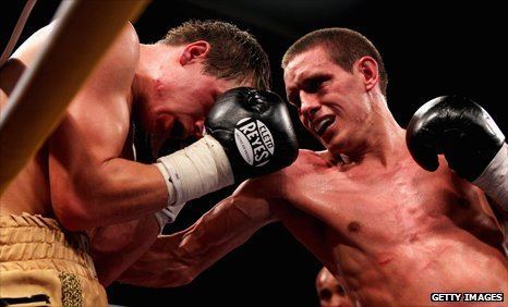 Liam Walsh (boxer) BBC Sport Liam Walsh retains title despite Paul Appleby