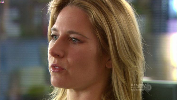 Libby Tanner with blonde hair.