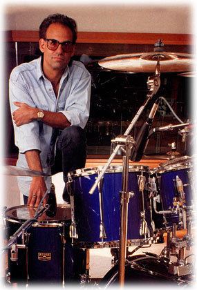 Liberty DeVitto wwwdrummerworldcompicsdrumliberty20Devitto1jpg