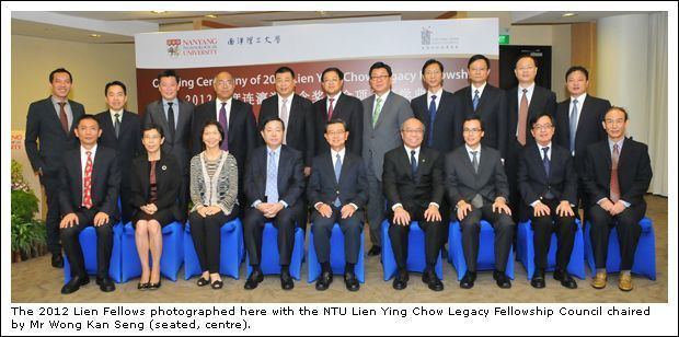 2012 Lien fellows with Mr. Wong Kan Seng sitting at the center