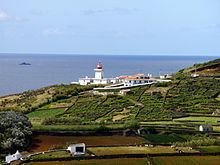 Lighthouse of Ponta das Contendas httpsuploadwikimediaorgwikipediacommonsthu
