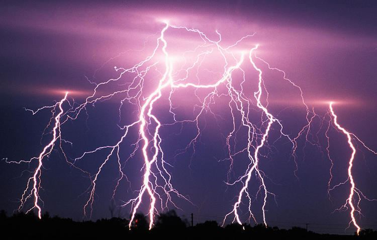 Lightning True Facts About Some Lightning Myth