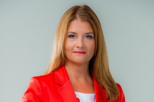 Liisa Oviir Hstipuhanud minister ettevtlusminister Liisa Oviir kib