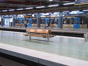 Liljeholmen metro station httpsuploadwikimediaorgwikipediacommonsthu
