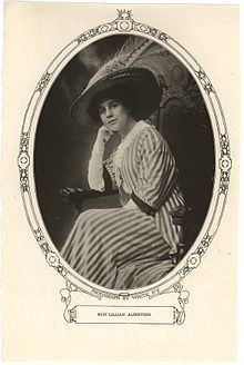 Lillian Albertson httpsuploadwikimediaorgwikipediacommonsthu