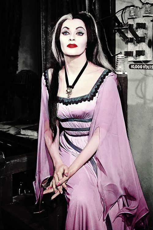 Lily Munster 1000 ideas about Lily Munster on Pinterest Lily munster costume