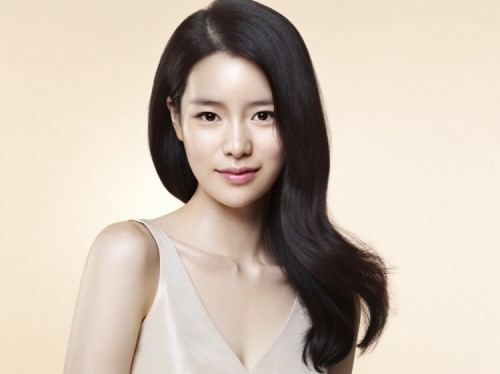 Lim Ji-yeon Lim Ji Yeon Cast as Lead Actress in Upcoming Movie Soompi