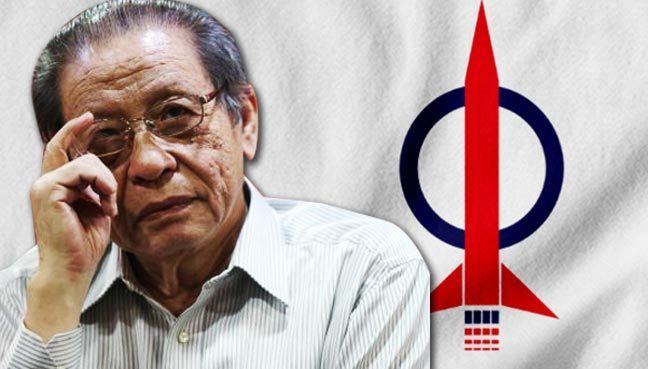 Lim Kit Siang Kit Siang ready to quit politics to save DAP Free Malaysia Today