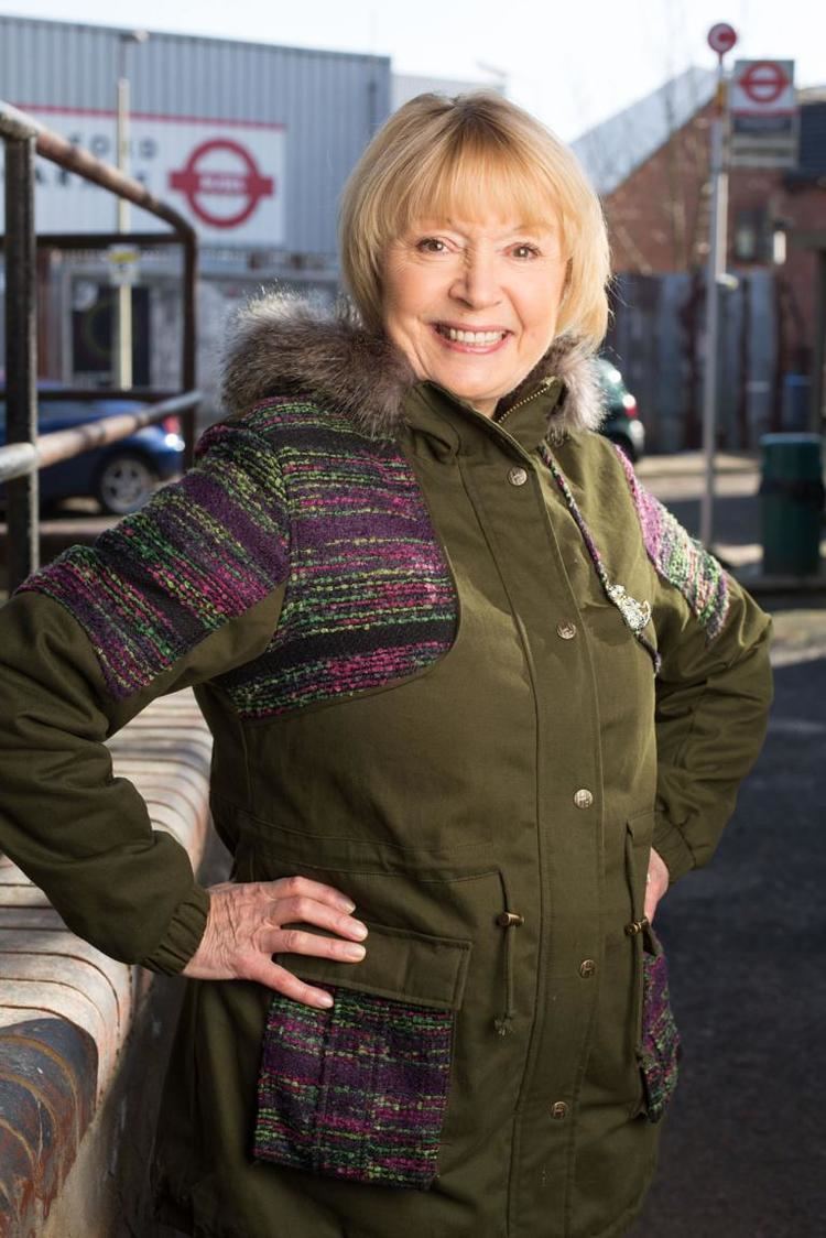 Lin Blakley EastEnders spoilers Lots of twists ahead for Les and Pam says Lin