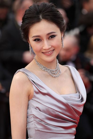 Lin Peng Lin Peng Photos quotRobin Hoodquot Premiere 63rd Cannes Film