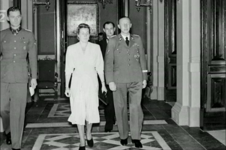 Lina Heydrich and Reinhard Heydrich walking in Prague