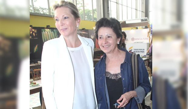 Lina María Moreno Mejía amistoso encuentro de Mara Clemencia Rodrguez de Santos y Lina