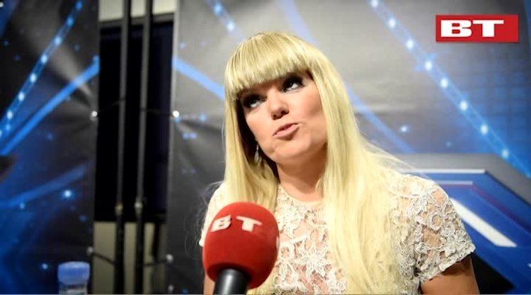 Lina Rafn Lina Rafn Jeg ved ikke om jeg fortstter i 39X Factor