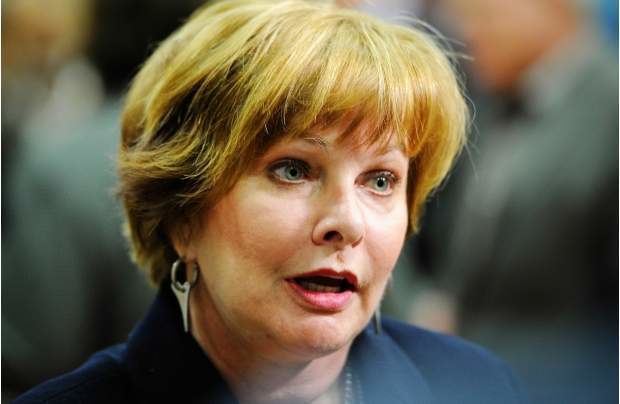 Linda Hepner question Surreys hiring of political consultant