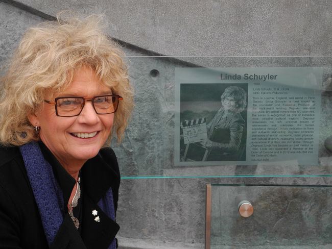 Linda Schuyler Stars come out for Walk of Fame unveiling Brantford