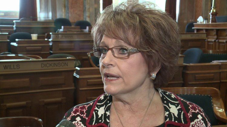 Linda Upmeyer Upmeyer is First Woman to be Chosen Iowa Speaker of the