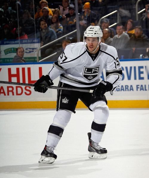 Linden Vey Linden Vey Photos Los Angeles Kings v Buffalo Sabres