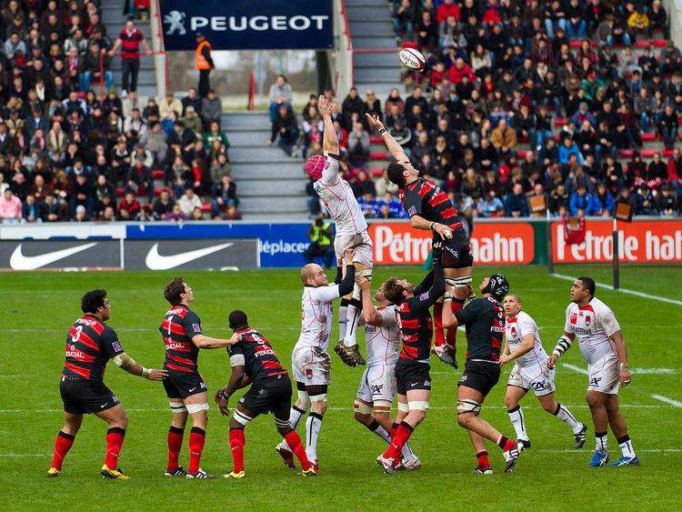 Line-out (rugby union)