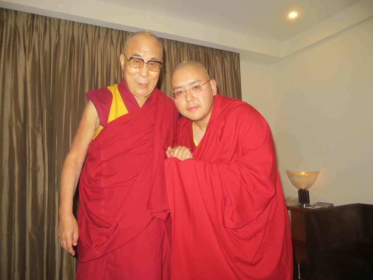 Ling Rinpoche Update on HE Ling Rinpoches Health October 2015 Jangchup