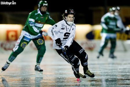 Linus Forslund Linus Forslund klar fr SK Bandy rebro SK Bandy Allsvenskan
