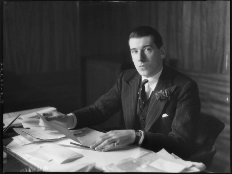 Lionel Berry, 2nd Viscount Kemsley Opinions on Lionel Berry 2nd Viscount Kemsley