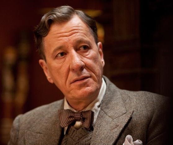 Lionel Logue Geoffrey Rush Here39s Lookin39 at You Squid