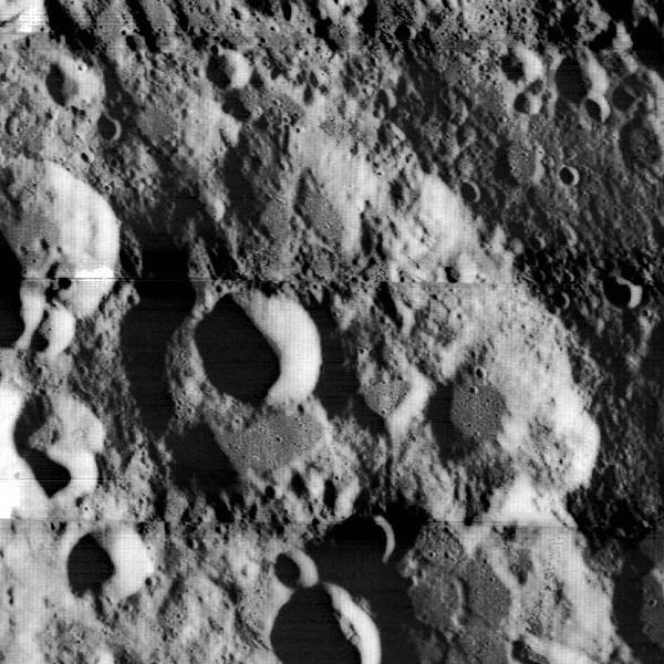 Lipskiy (crater)