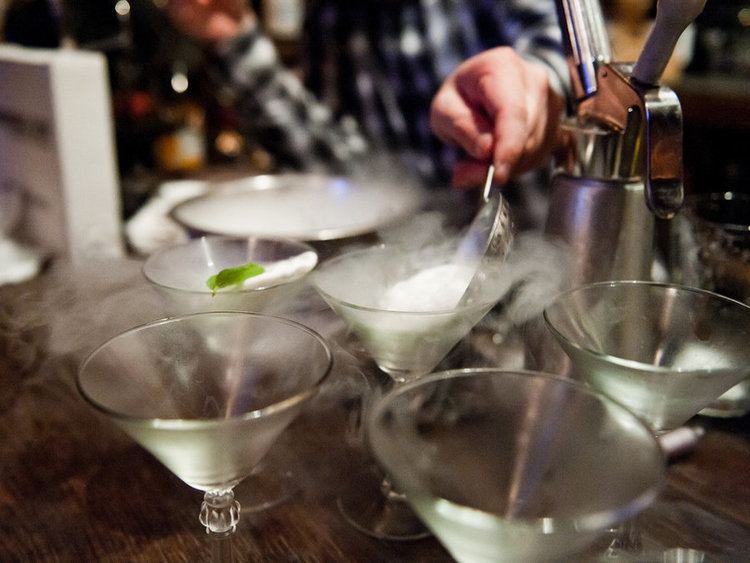 Liquid nitrogen cocktail Liquid Nitrogen Cocktails Smoking Hot Trend Or Unnecessary Risk