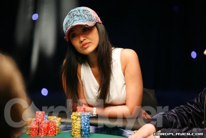 Lisa Hamilton Lisa Hamilton Live Updates Poker Player