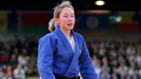 Lisa Kearney Lisa Kearney out of Rio 2016 Games after suffering knee injury BBC