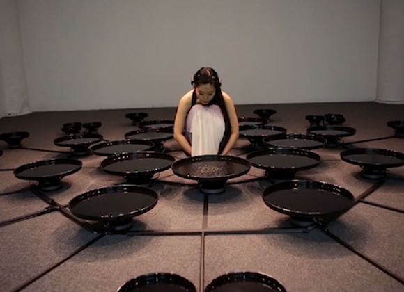 Lisa Park (artist) Lisa Park Artist Uses EEG to make Emotions Visible